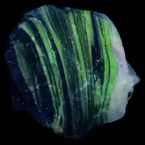 Amethyst Milk Glass Art Glass Cullet Glowing Manganese Slag Glass #4GX303‎